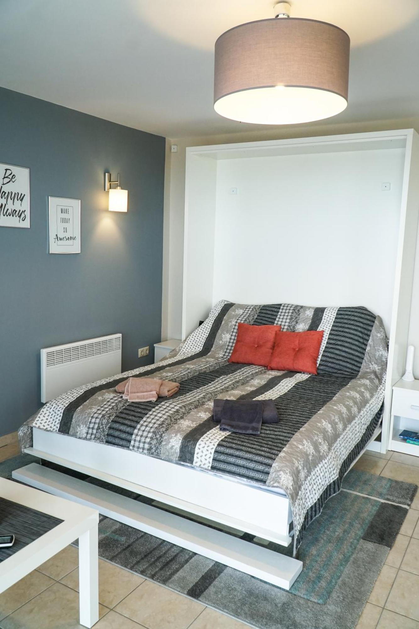 Fuegefa Apartman Balatonalmádi Exteriör bild