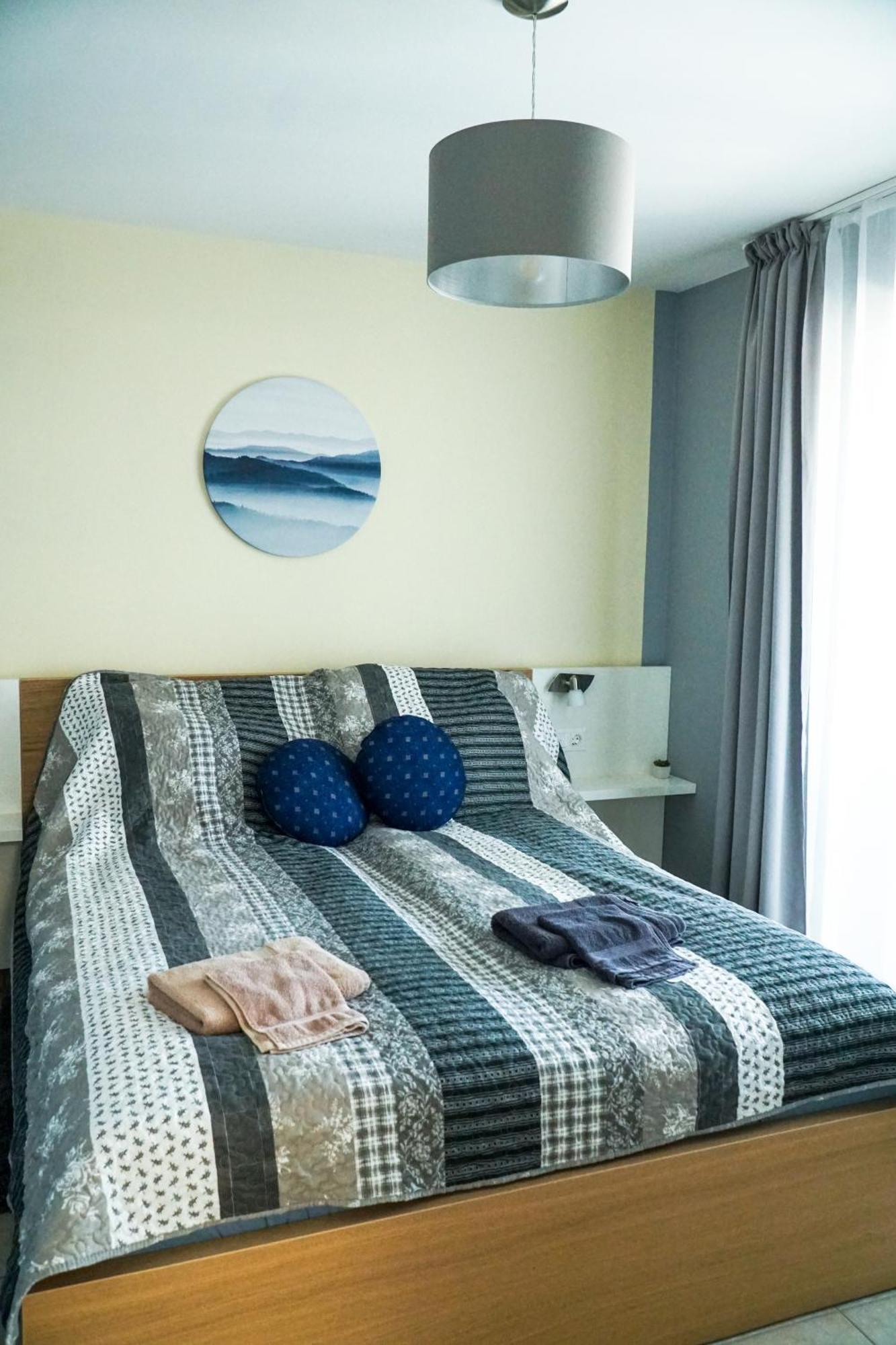 Fuegefa Apartman Balatonalmádi Exteriör bild